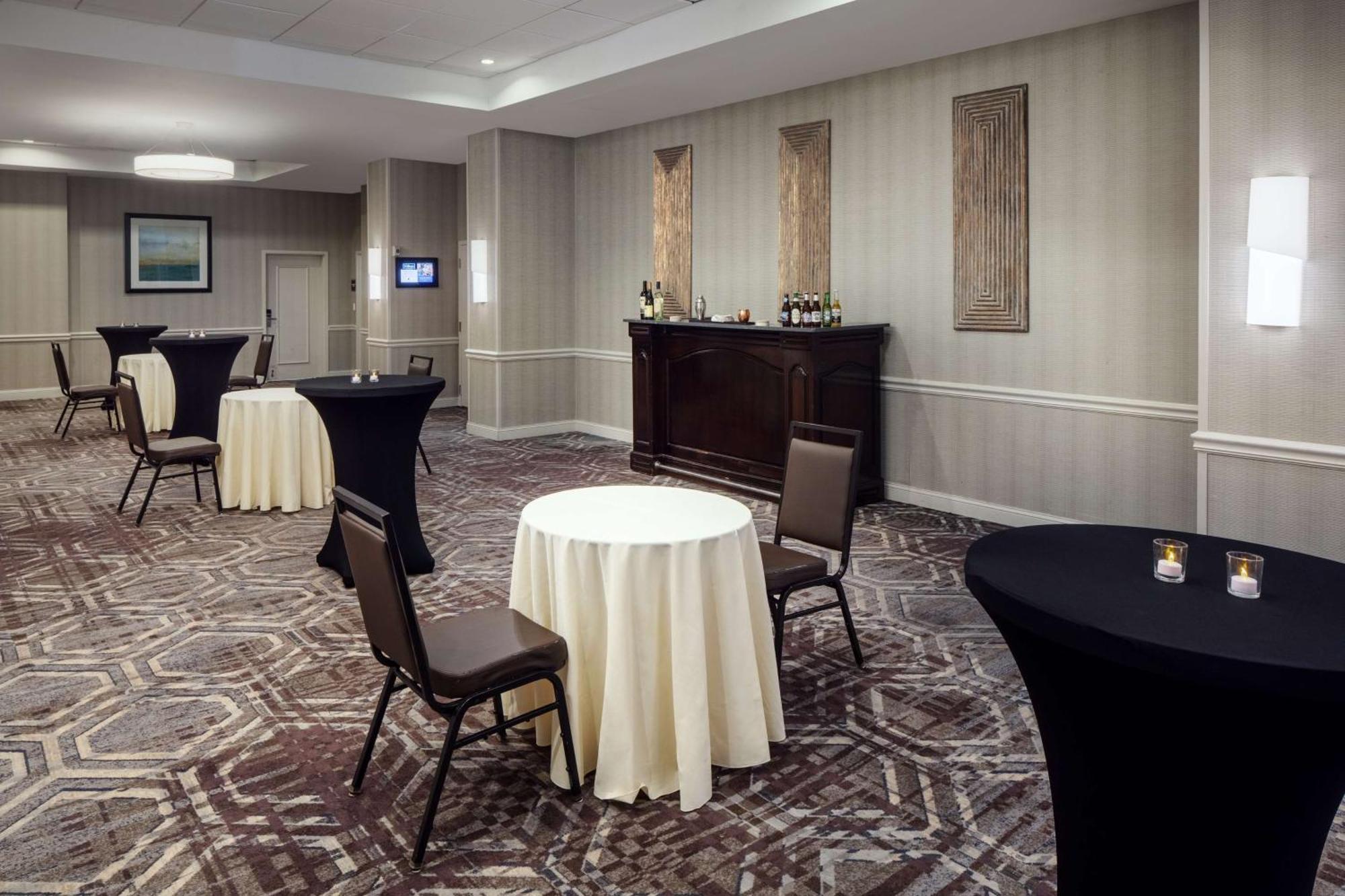 Doubletree By Hilton Princeton Exterior photo