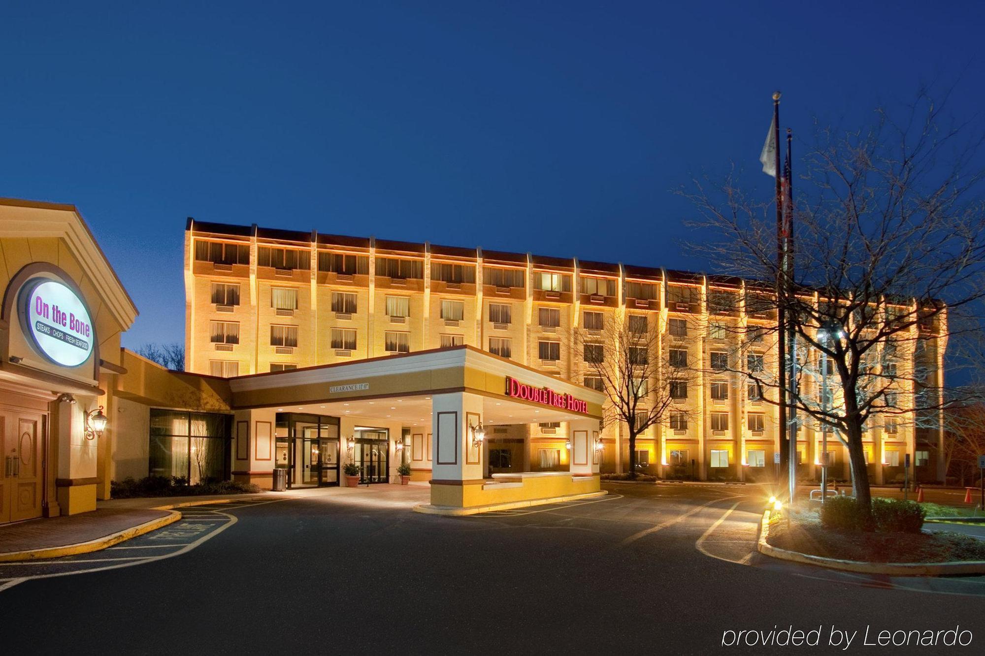 Doubletree By Hilton Princeton Exterior photo